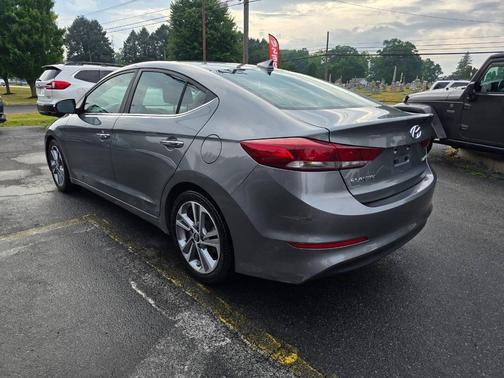 Gray 2017 Hyundai ELANTRA Limited