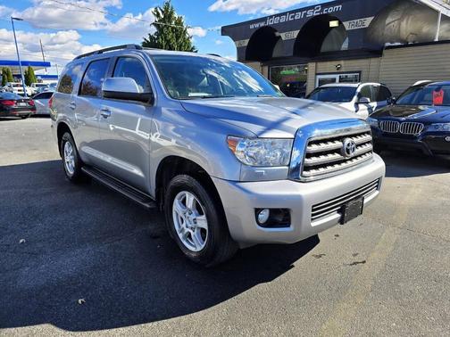 2015 Toyota Sequoia SR5