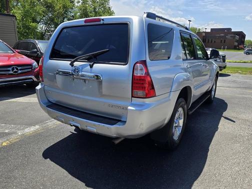 Titanium Metallic 2007 Toyota 4Runner SR5