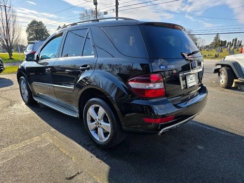 Black 2010 Mercedes-Benz M-Class ML 350 4MATIC AWD 4dr SUV