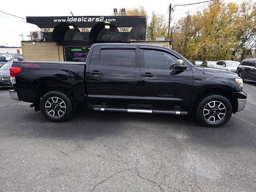2013 Toyota Tundra Grade