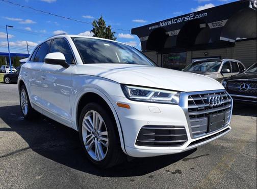 2018 Audi Q5 2.0T Premium Plus