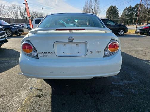2003 Nissan Maxima GXE