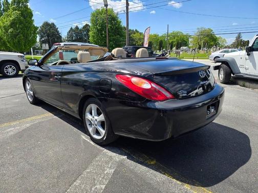 Black 2006 Toyota Camry Solara SLE V6