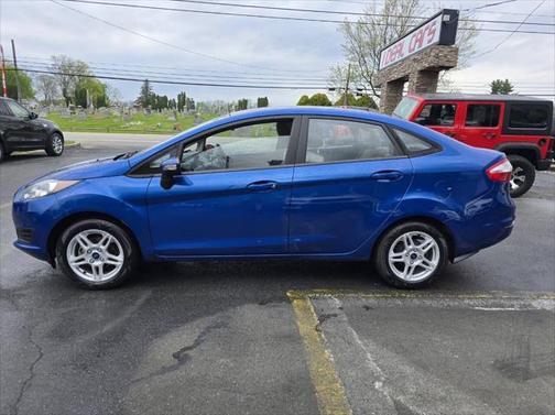 2019 Ford Fiesta SE 4dr Sedan