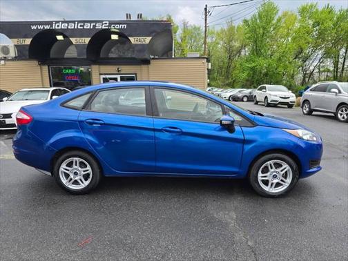 2019 Ford Fiesta SE 4dr Sedan