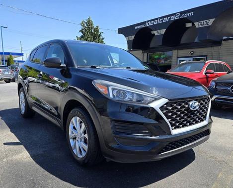 Black 2019 Hyundai TUCSON SE
