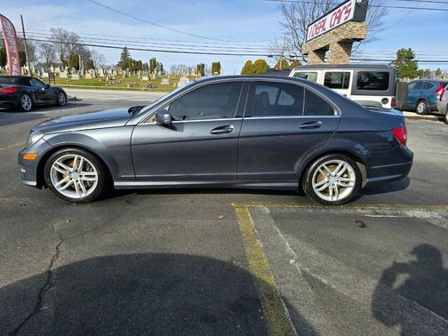 2013 Mercedes-Benz C-Class C 300 4MATIC Luxury
