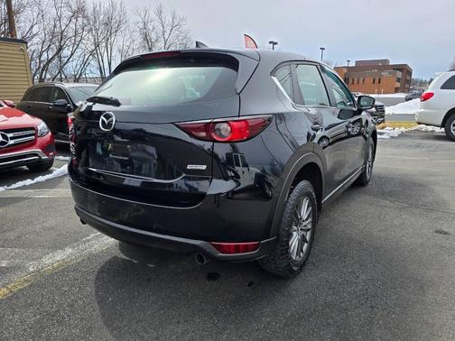 2018 Mazda CX-5 Sport