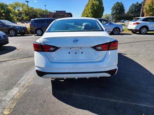2021 Nissan Altima 2.5 S 4dr Sedan