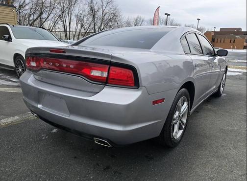 2014 Dodge Charger SE