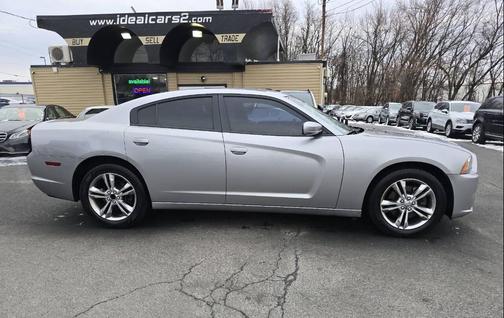 2014 Dodge Charger SE