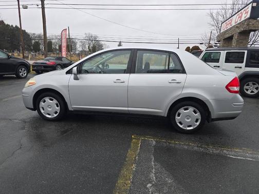 2008 Nissan Versa S