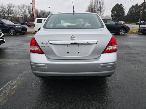 2008 Nissan Versa S