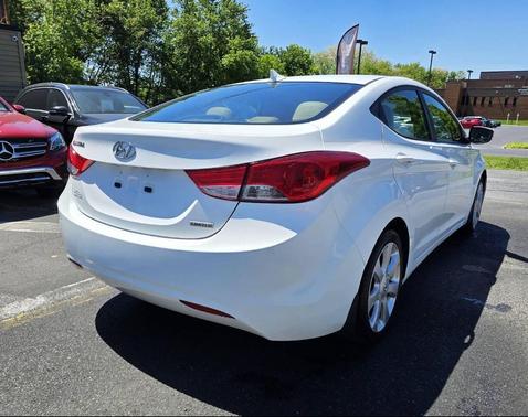 White 2013 Hyundai ELANTRA Limited