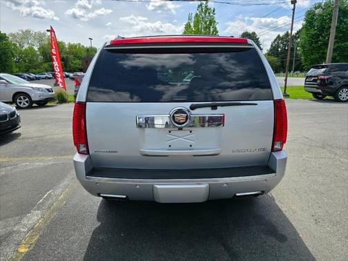 2014 Cadillac Escalade Platinum Edition