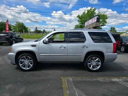 2014 Cadillac Escalade Platinum Edition