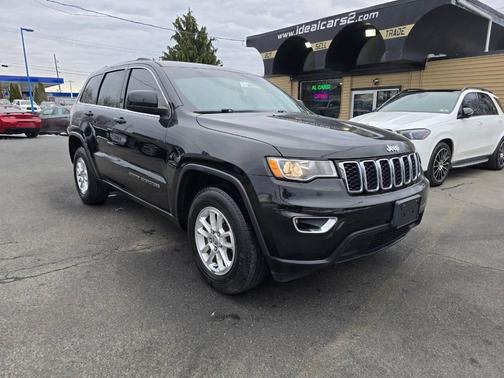 2018 Jeep Grand Cherokee Laredo E