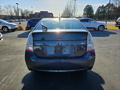 2011 Toyota Prius III