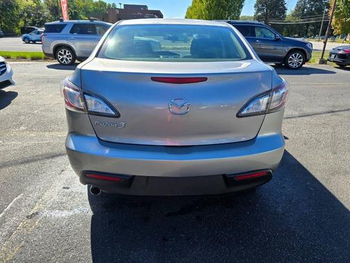 2010 Mazda Mazda3 i Touring