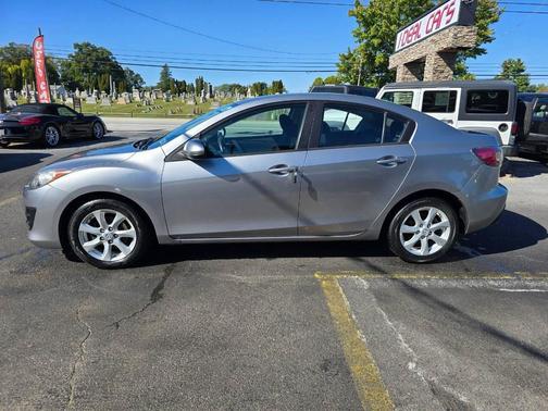 2010 Mazda Mazda3 i Touring