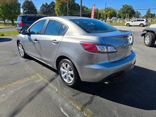 2010 Mazda Mazda3 i Touring