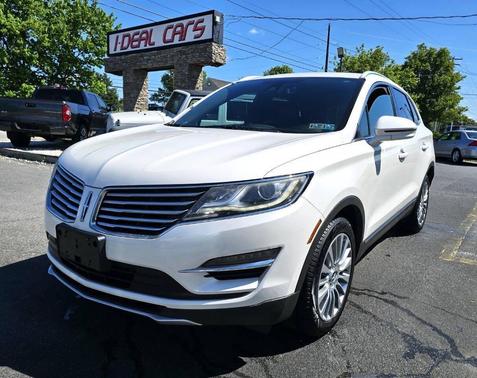 White 2016 Lincoln MKC Reserve