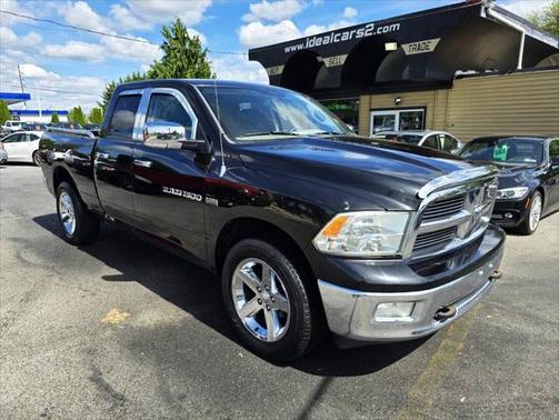 2011 Dodge Ram 1500 Big Horn 4x4 4dr Quad Cab 6.3 ft. SB Pickup