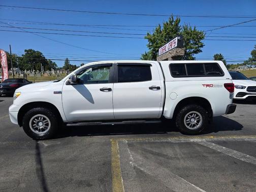 2013 Toyota Tundra Grade