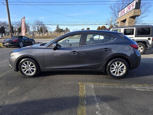 2015 Mazda Mazda3 i Touring