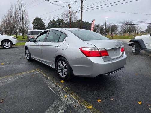2013 Honda Accord LX 4dr Sedan CVT