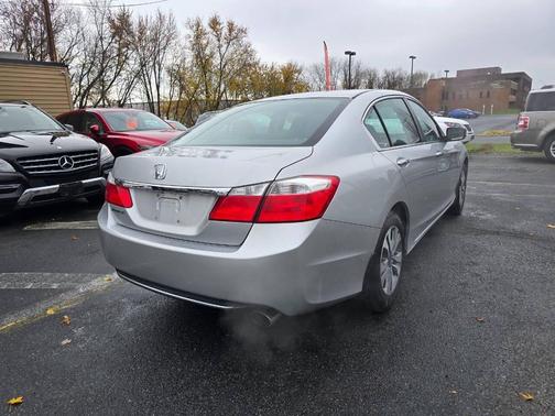 2013 Honda Accord LX 4dr Sedan CVT