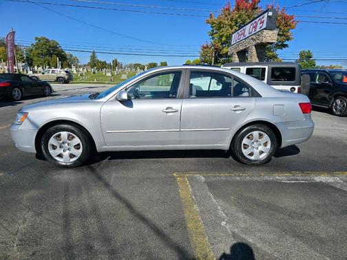 2009 Hyundai SONATA GLS
