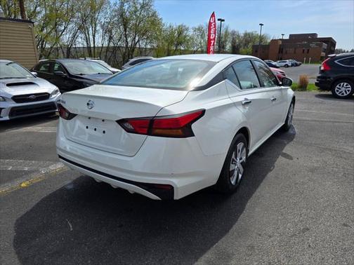 2022 Nissan Altima 2.5 S 4dr Sedan