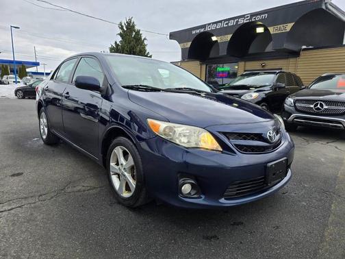 2011 Toyota Corolla LE