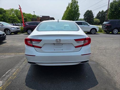 2019 Honda Accord LX 4dr Sedan