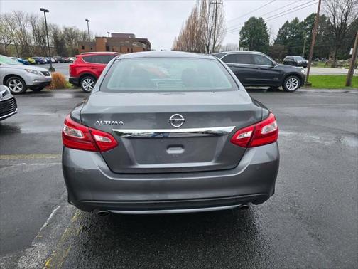 2016 Nissan Altima 2.5 SV