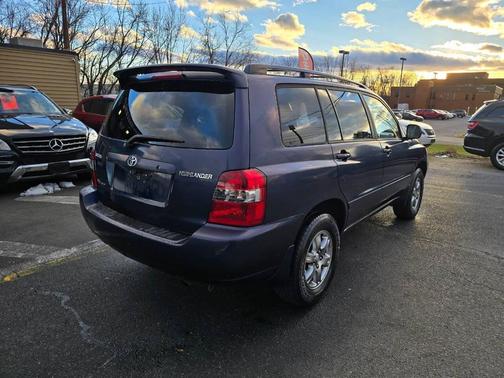 2007 Toyota Highlander Base