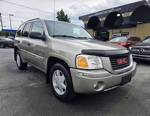 Gray 2003 GMC Envoy SLE