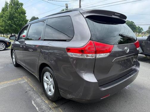 Predawn Gray Mica 2011 Toyota Sienna LE