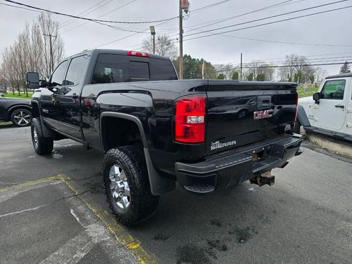 2018 GMC Sierra 2500 SLT