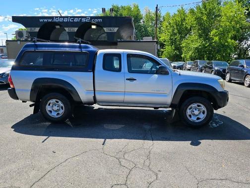 Silver 2006 Toyota Tacoma Access Cab