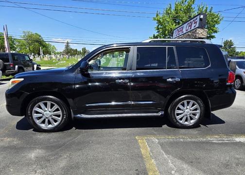 Black Onyx 2011 Lexus LX 570 Base