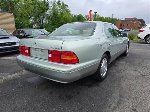 1999 Lexus LS 400 Base