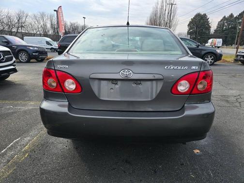 2006 Toyota Corolla LE