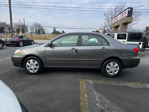 2006 Toyota Corolla LE