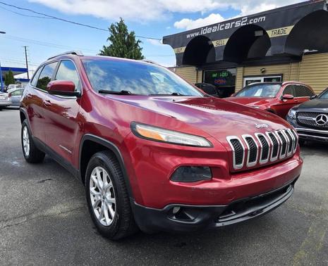 Brilliant Black Crystal Pearlcoat 2014 Jeep Cherokee Latitude
