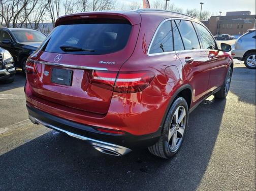 2018 Mercedes-Benz GLC 300 4MATIC