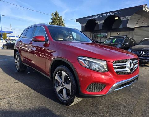 2018 Mercedes-Benz GLC 300 4MATIC