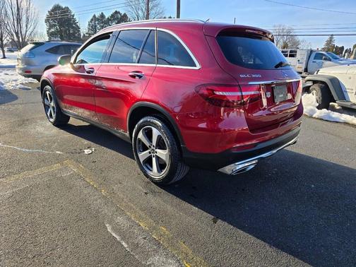2018 Mercedes-Benz GLC 300 4MATIC